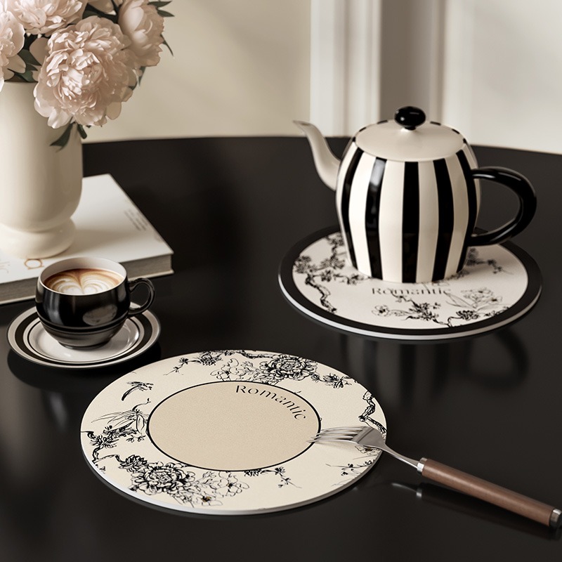 T And Tea Coffee - Round Leather Placemat for Coaster,Black and