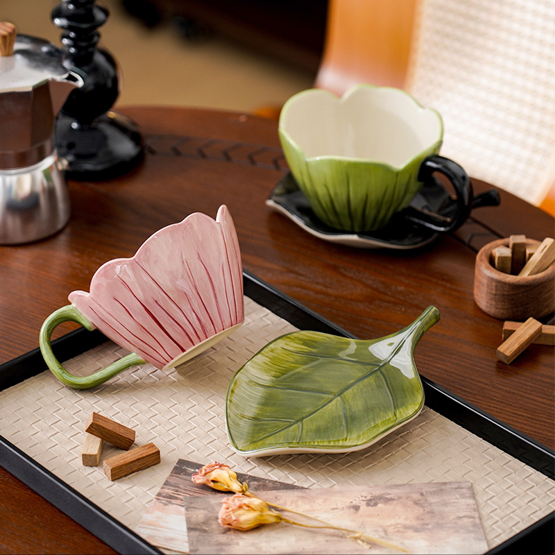Irregular Hand-painted Coffee  - Coffee Tea Leaf recension och pris